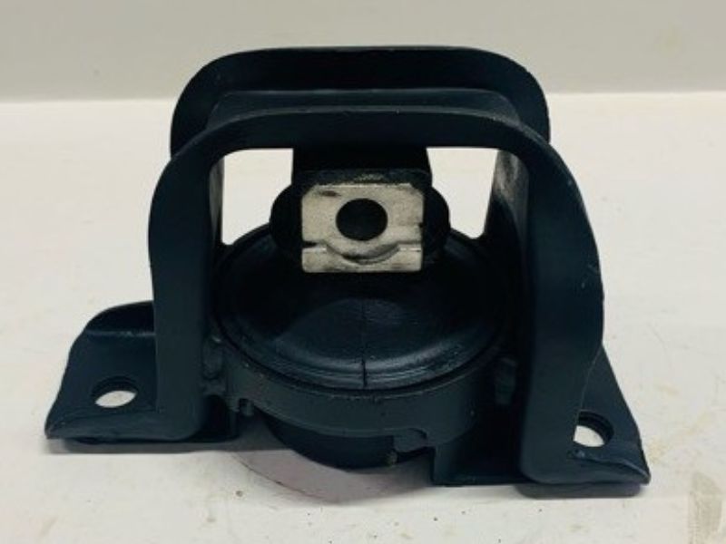 Engine Mount for Nissan Bluebird