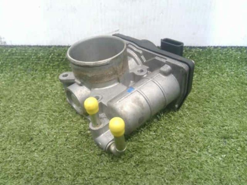 Throttle Body for Nissan CR14 thumbnail