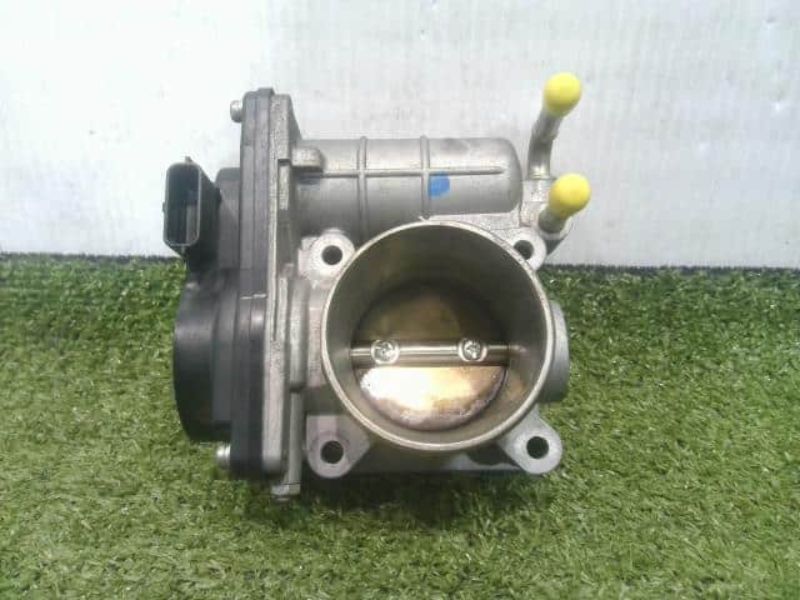 Throttle Body for Nissan CR14 thumbnail