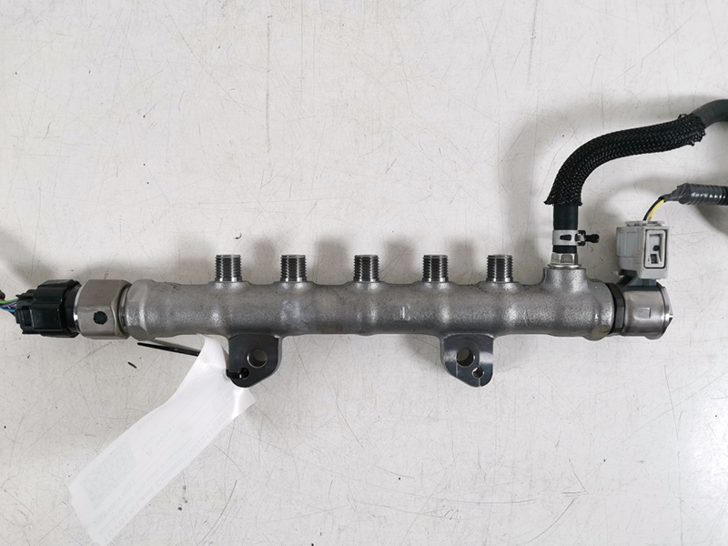 1GD Common Rail Injector for Toyota thumbnail