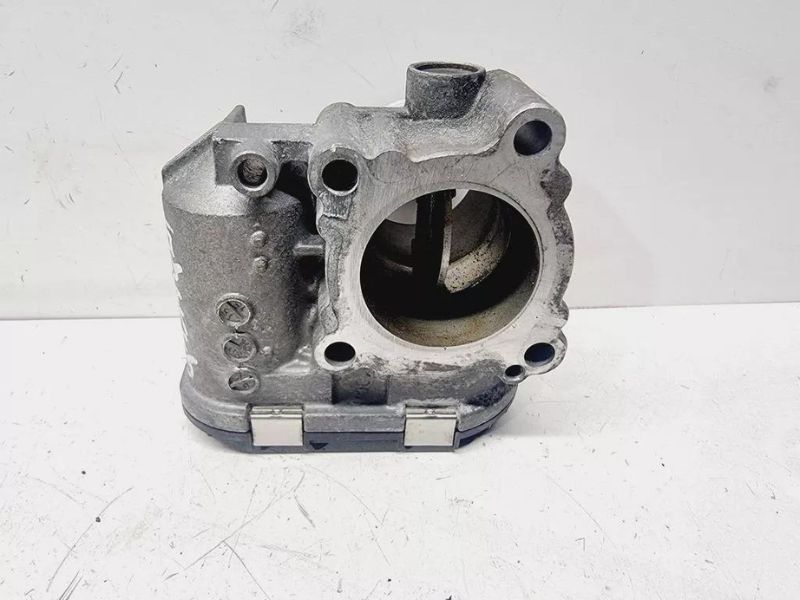 M9R Throttle Body Throttle Body for Nissan thumbnail